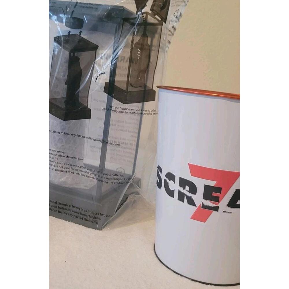 Scream 7 Ghostface Collectable Popcorn Lite Up Bucket 2 Cups With Popcorn Tin - Picture 3 of 9